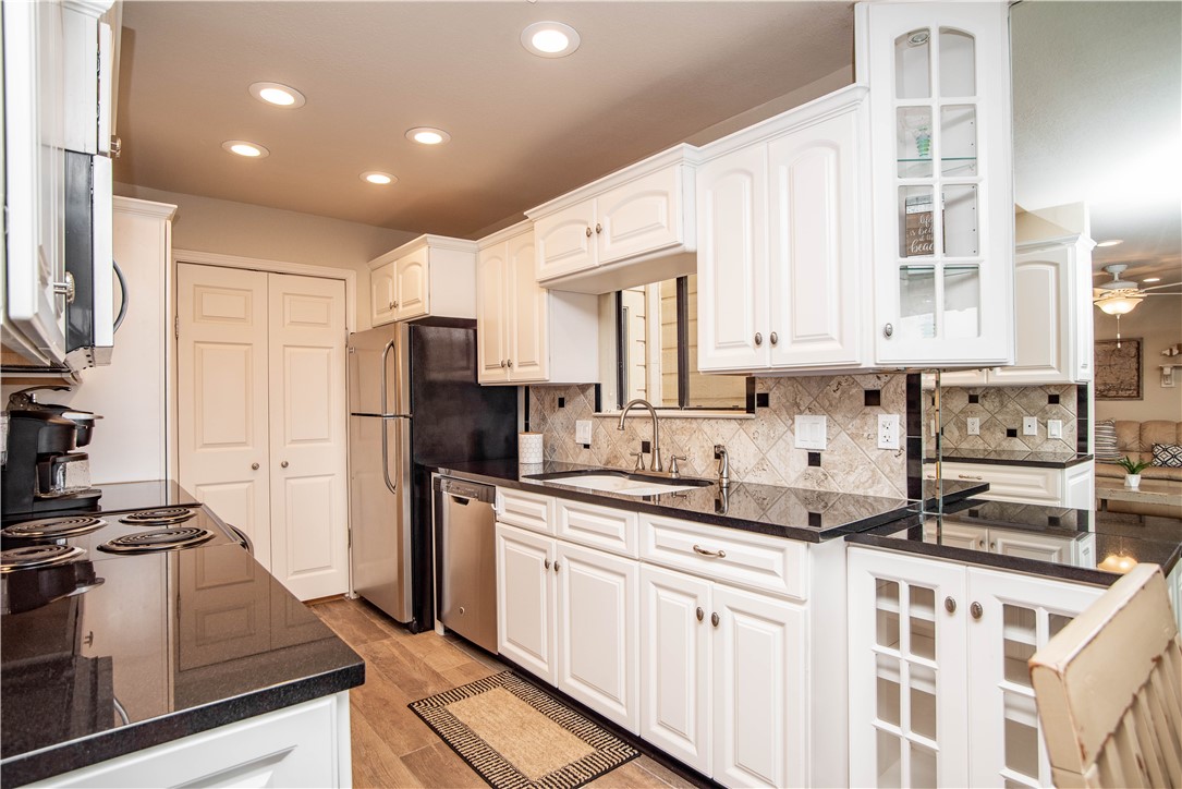 15425 Fortuna Bay Drive 203 Corpus Christi TX 78418