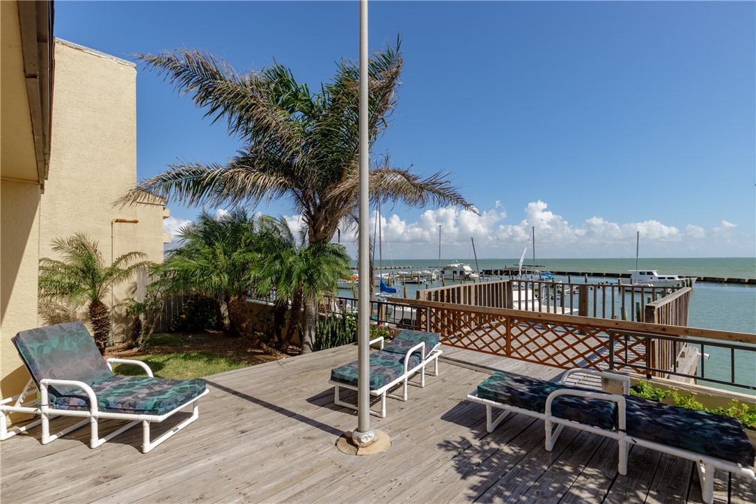 1400 Ocean Drive 403-c Corpus Christi TX 78404
