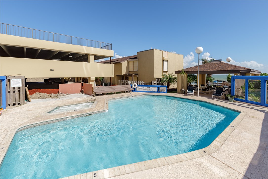 1400 Ocean Drive 403-c Corpus Christi TX 78404