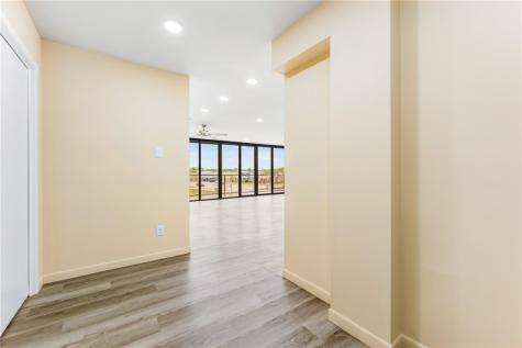 1400 Ocean Drive 403-c Corpus Christi TX 78404