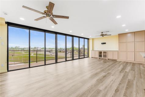 1400 Ocean Drive 403-c Corpus Christi TX 78404