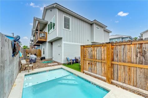 901 Ninth Street 13 Port Aransas TX 78373