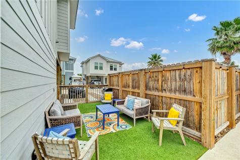 901 Ninth Street 13 Port Aransas TX 78373