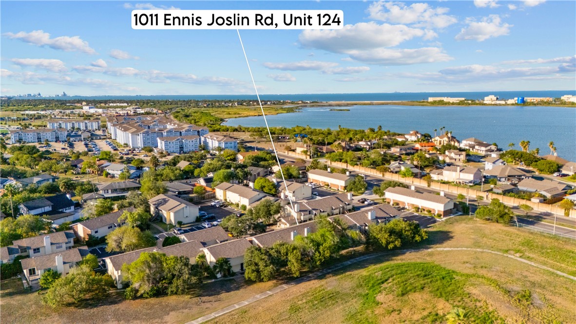 1011 Ennis Joslin 124 Corpus Christi TX 78412