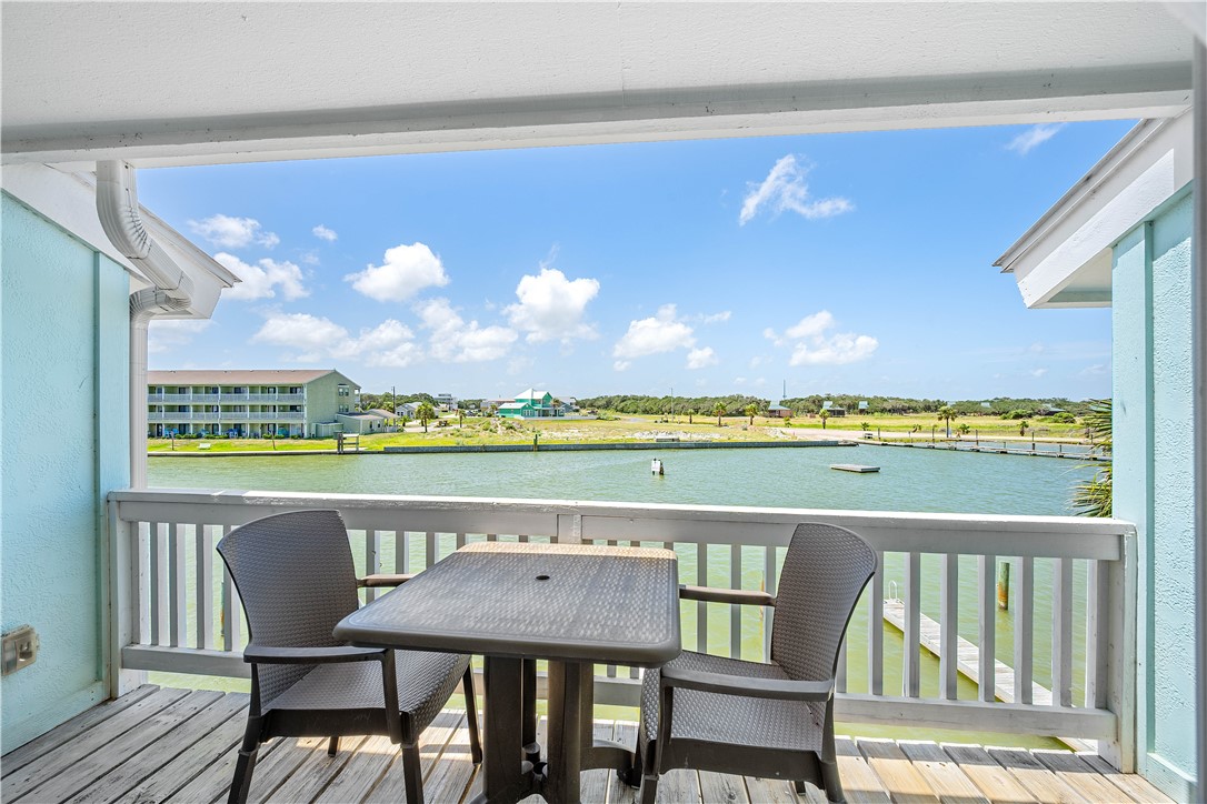 2292 N Fulton Beach 502 Rockport TX 78382