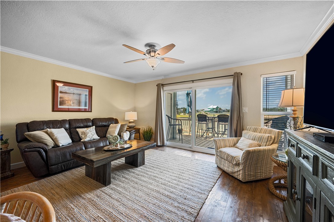 2292 N Fulton Beach 502 Rockport TX 78382