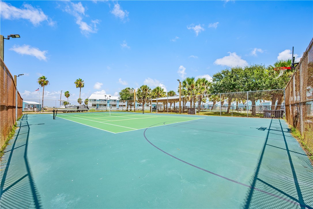 2292 N Fulton Beach 502 Rockport TX 78382