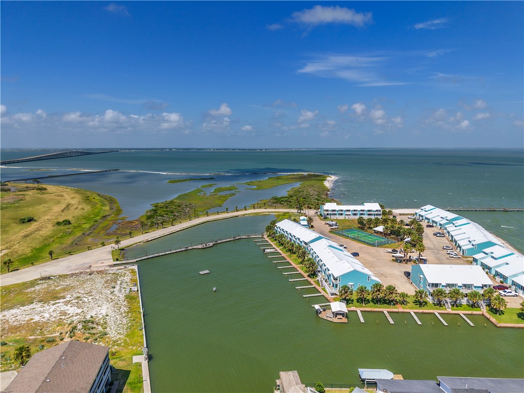 2292 N Fulton Beach 502 Rockport TX 78382