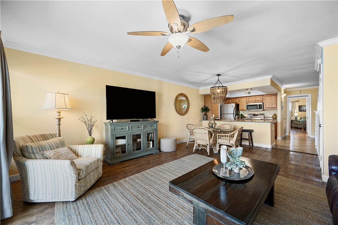 2292 N Fulton Beach 502 Rockport TX 78382