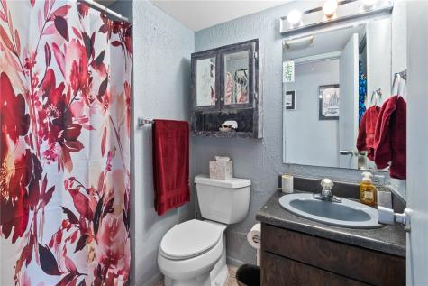 3402 Ocean Drive 5 Corpus Christi TX 78411