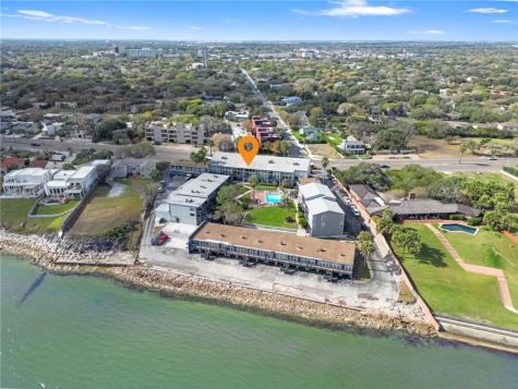3402 Ocean Drive 5 Corpus Christi TX 78411