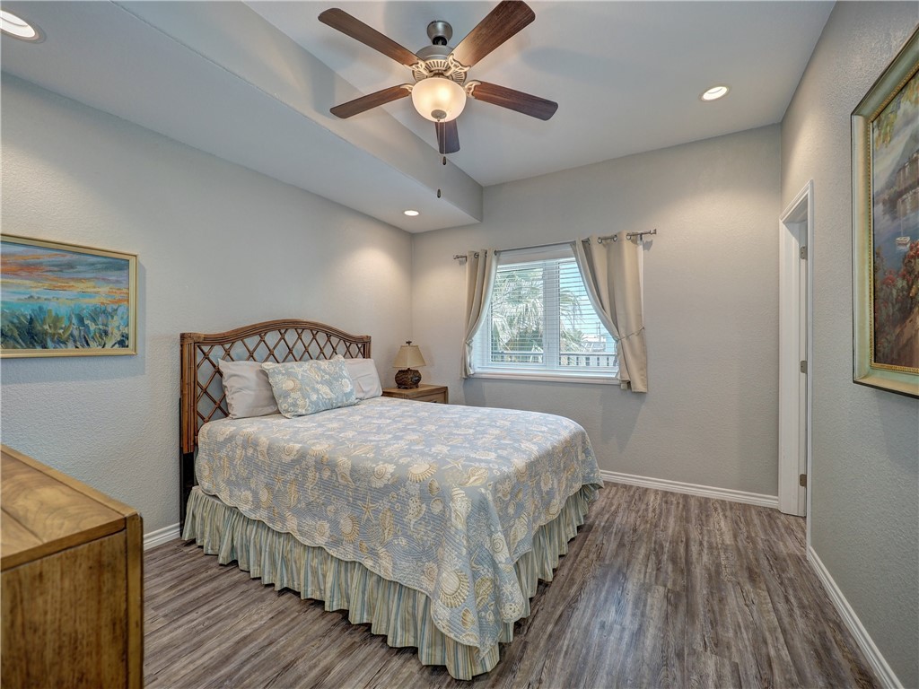 700 Island Retreat 48 Port Aransas TX 78373