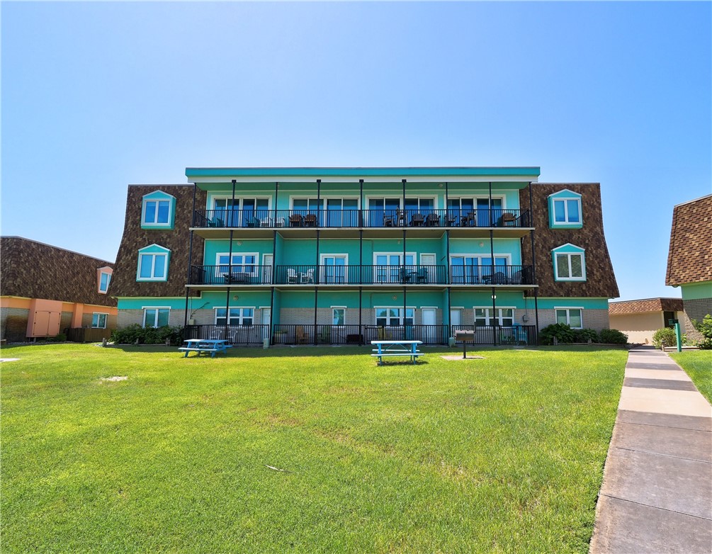 700 Island Retreat 48 Port Aransas TX 78373