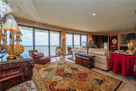 4500 Ocean Dr 9a Corpus Christi TX 78412