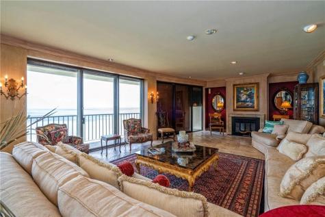 4500 Ocean Dr 9a Corpus Christi TX 78412
