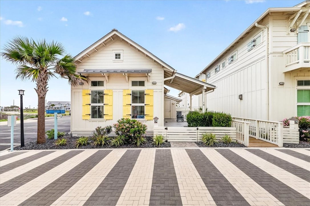 673 Center S 18 Port Aransas TX 78373