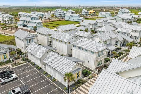 673 Center S 18 Port Aransas TX 78373