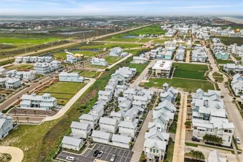 673 Center S 18 Port Aransas TX 78373
