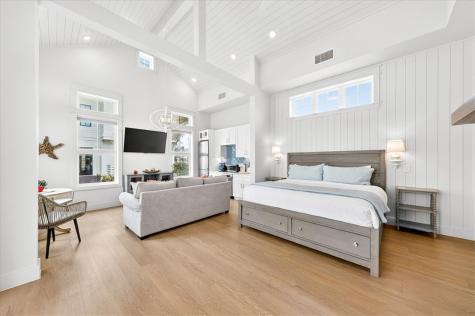 673 Center S 18 Port Aransas TX 78373