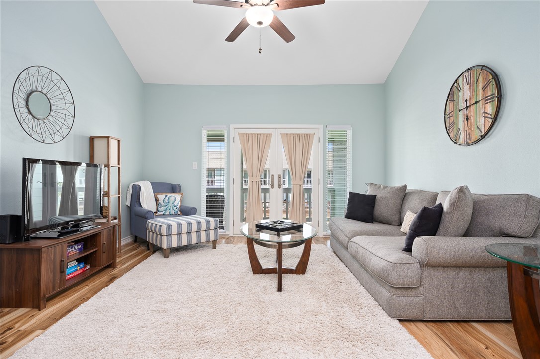 609 Lauderdale Drive Rockport TX 78382