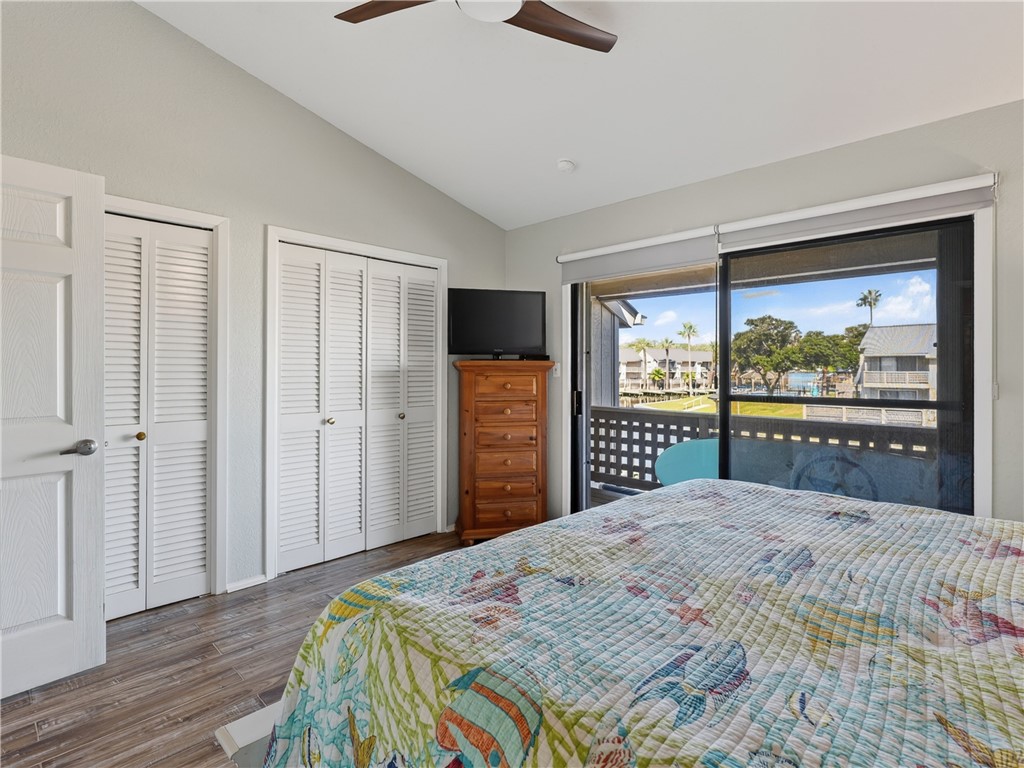 1902 Bayhouse Drive Rockport TX 78382