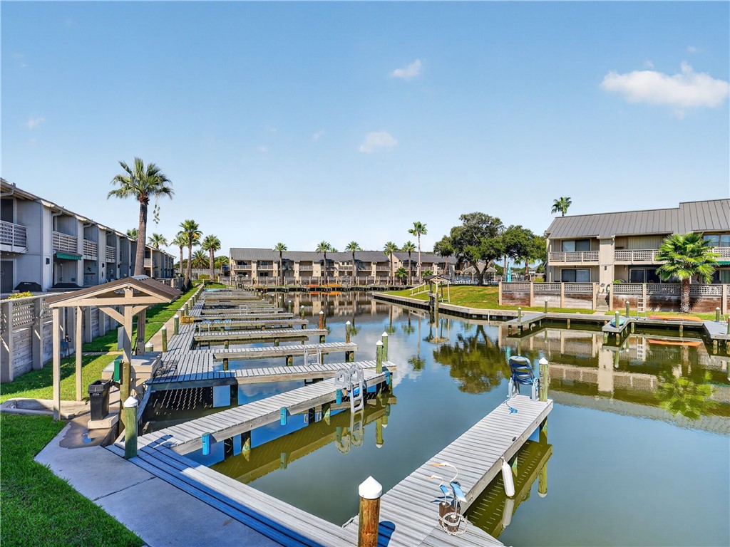 1902 Bayhouse Drive Rockport TX 78382