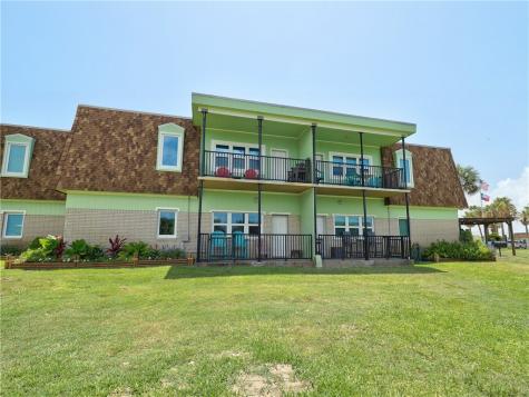 700 Island Retreat 37 Port Aransas TX 78373
