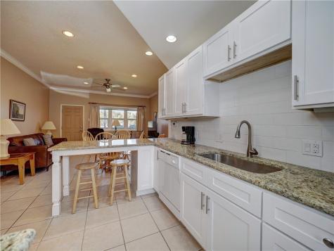 700 Island Retreat 37 Port Aransas TX 78373