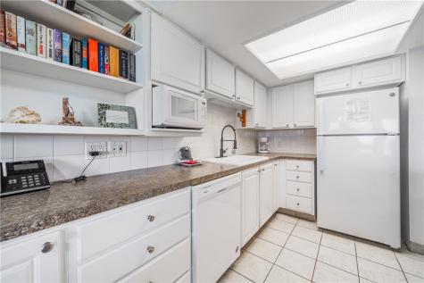 15340 Leeward Drive 107 Corpus Christi TX 78418