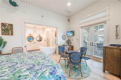 600 Center Square North 17 Port Aransas TX 78373