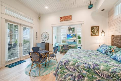 600 Center Square North 17 Port Aransas TX 78373