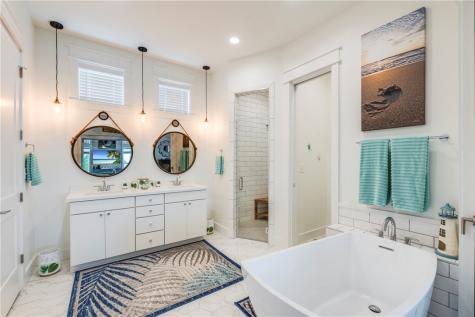 600 Center Square North 17 Port Aransas TX 78373