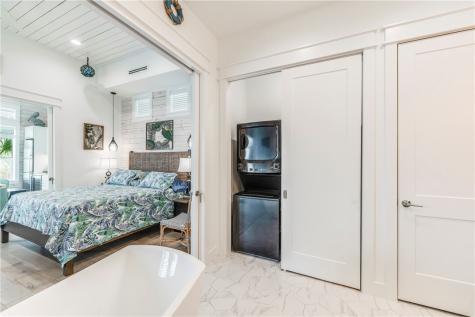 600 Center Square North 17 Port Aransas TX 78373