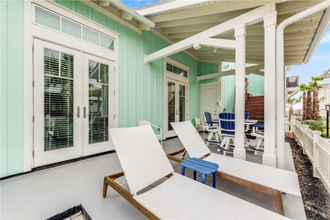 600 Center Square North 17 Port Aransas TX 78373