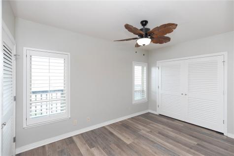200 W Cotter Ave B-3 Port Aransas TX 78373