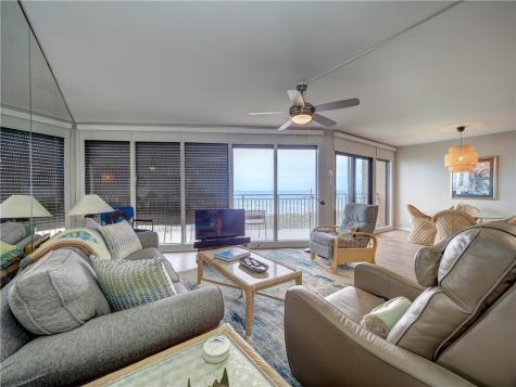 6649 Seacomber Drive 309 Port Aransas TX 78373