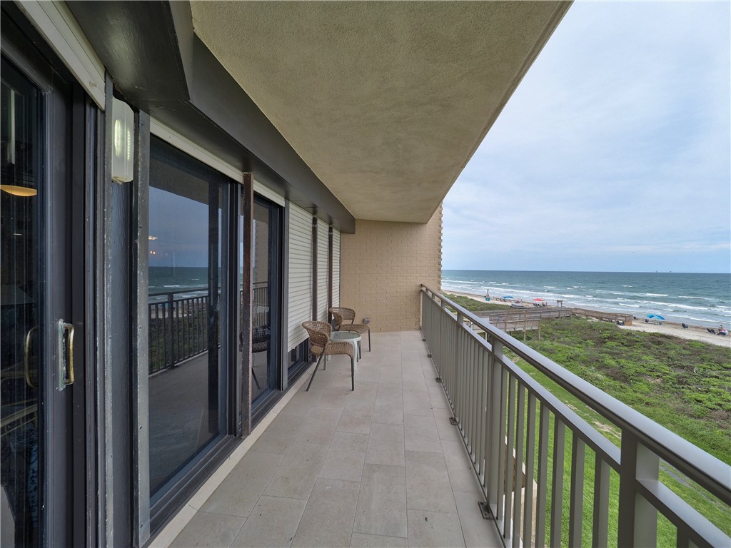 6649 Seacomber Drive 309 Port Aransas TX 78373