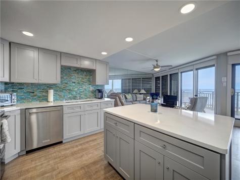 6649 Seacomber Drive 309 Port Aransas TX 78373