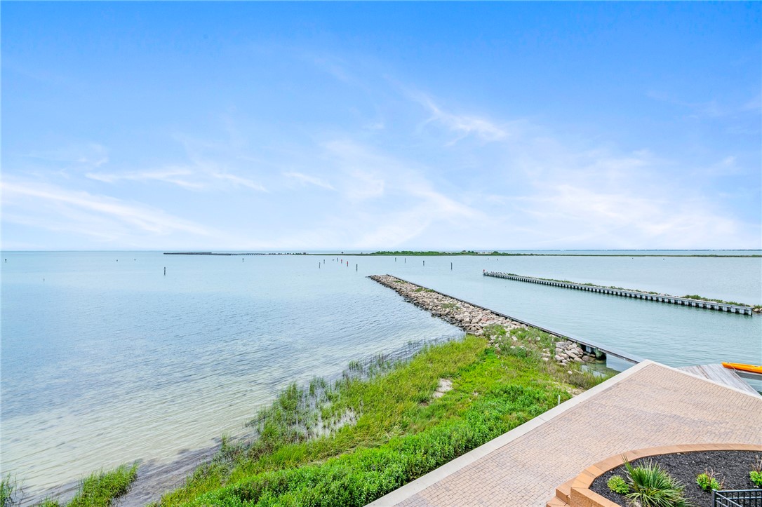 292 Reserve Lane 602 Rockport TX 78382
