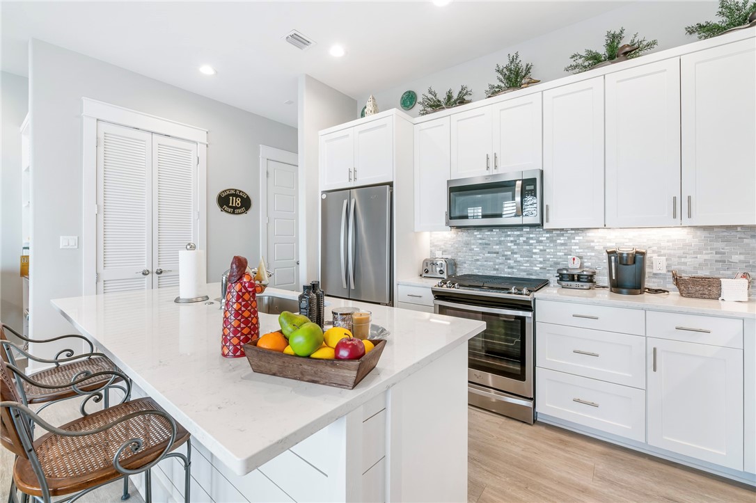 292 Reserve Lane 602 Rockport TX 78382