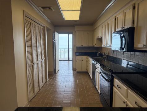 4350 Ocean Drive 301 Corpus Christi TX 78412