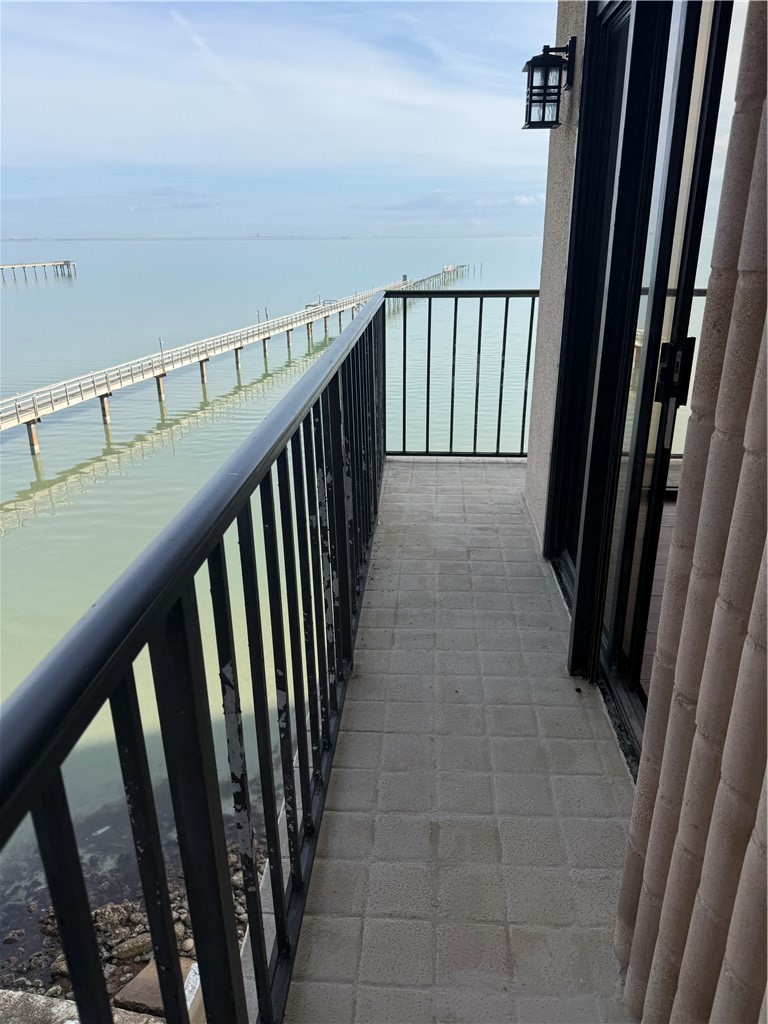 4350 Ocean Drive 301 Corpus Christi TX 78412
