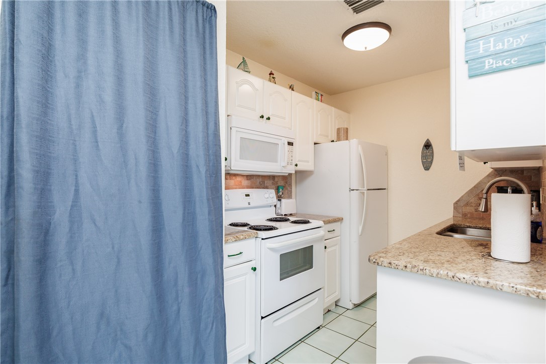 14428 Compass Street 208 Corpus Christi TX 78418