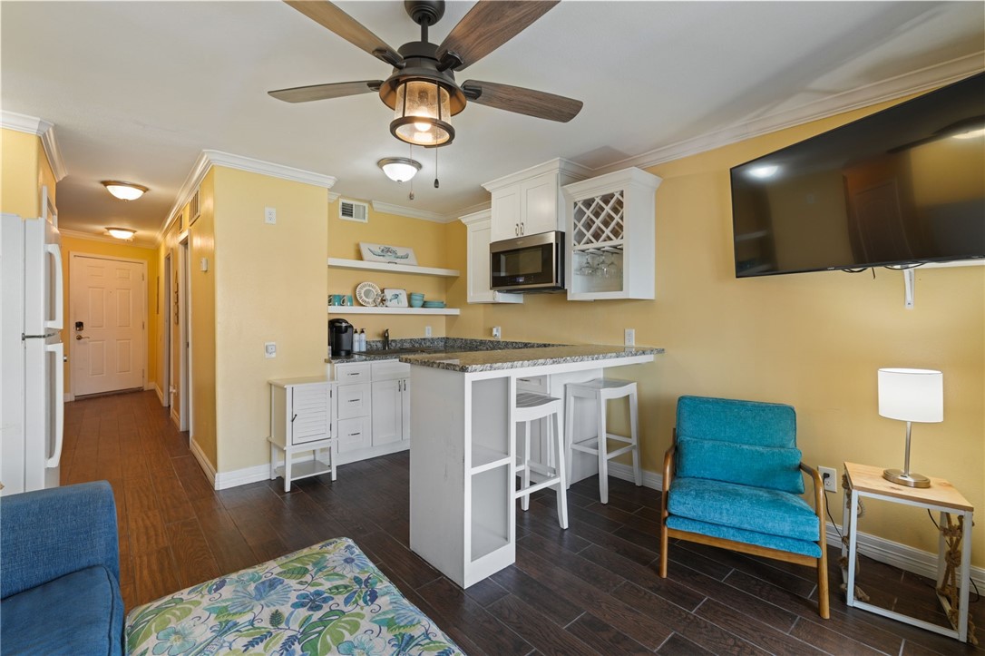 3938 Surfside Boulevard 1139 Corpus Christi TX 78402
