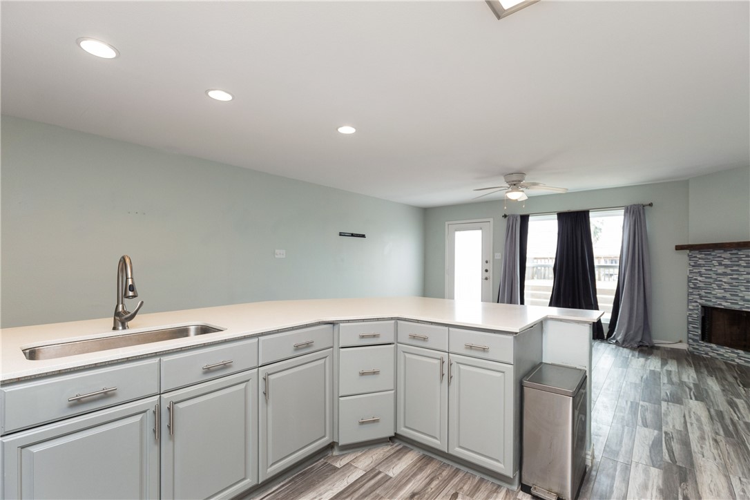 15409 Salt Cay Ct F Corpus Christi TX 78418