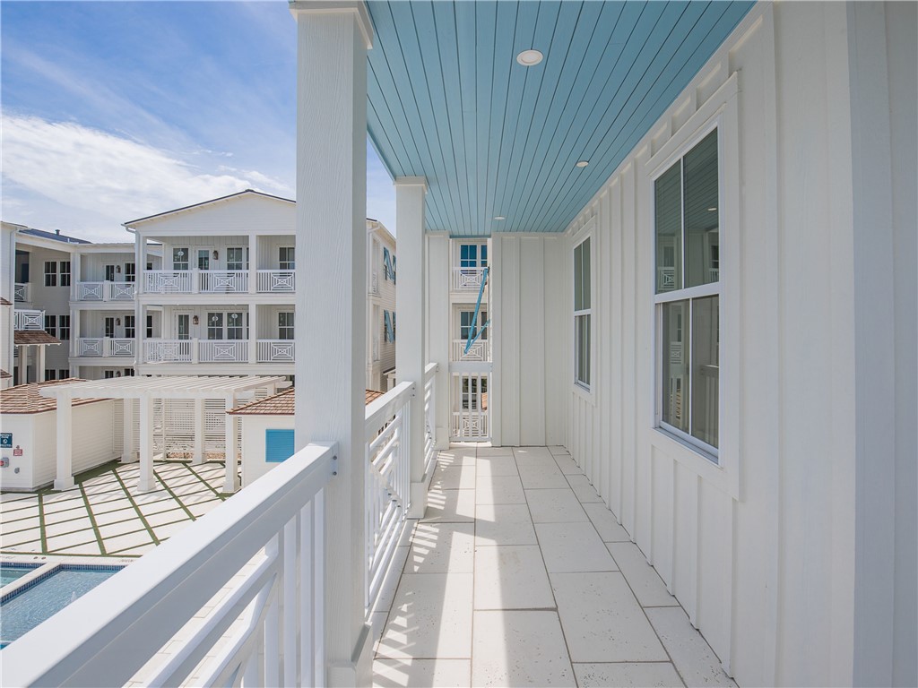 136 W Cotter Avenue 8 Port Aransas TX 78373