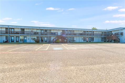 2025 S 11th Street 23 Port Aransas TX 78373