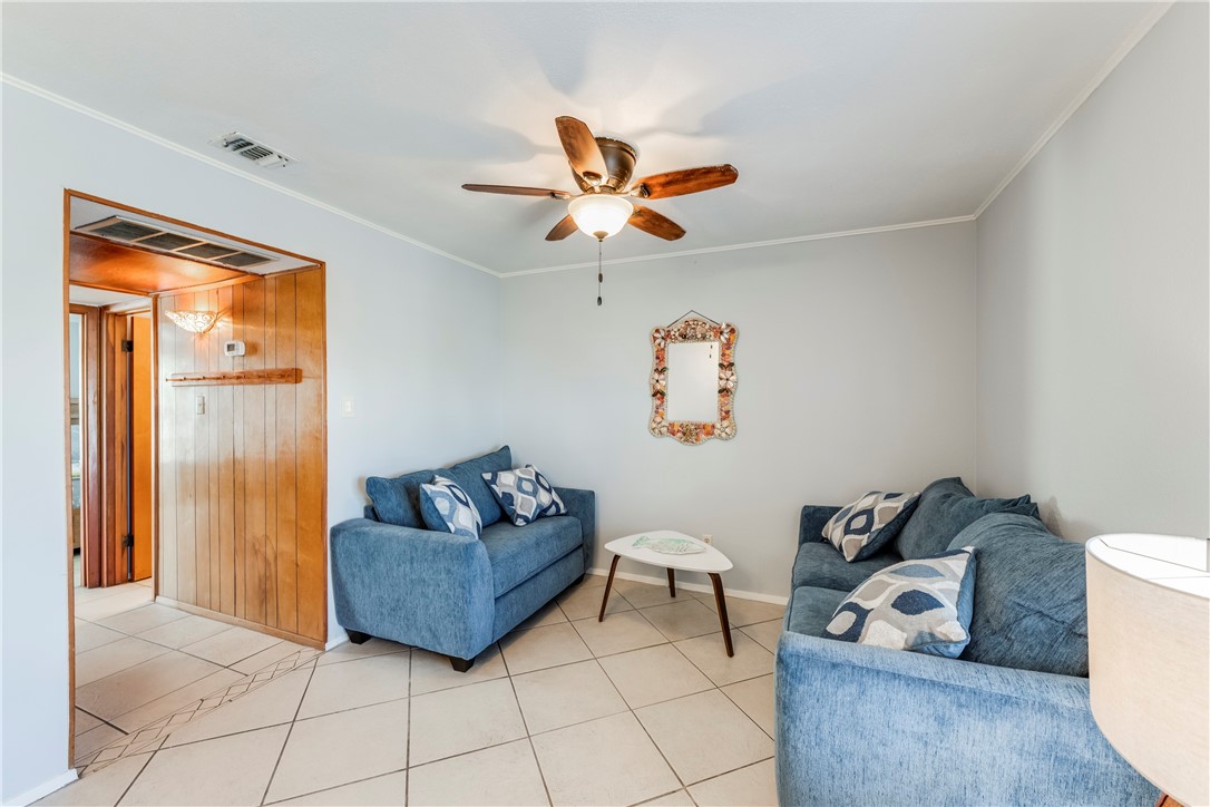 2025 S 11th Street 23 Port Aransas TX 78373