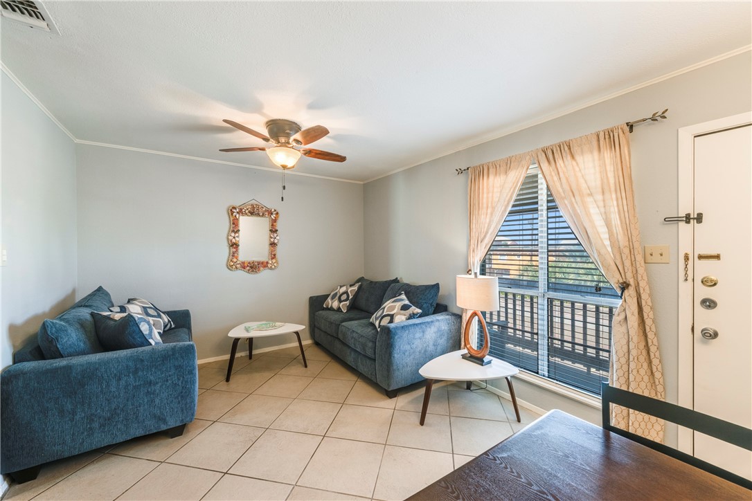 2025 S 11th Street 23 Port Aransas TX 78373
