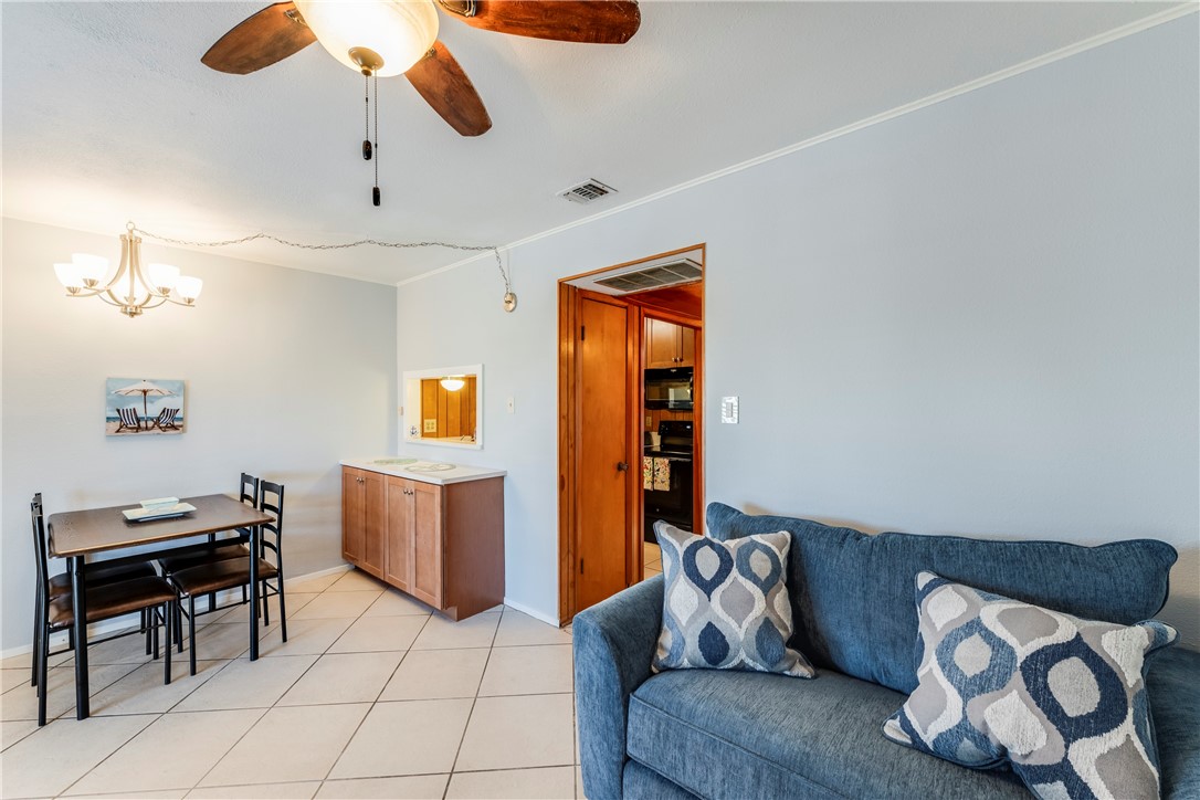 2025 S 11th Street 23 Port Aransas TX 78373